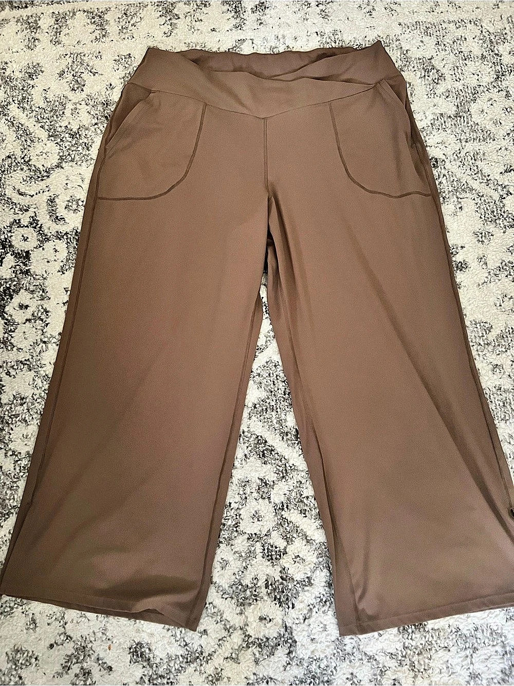 Halara DayStretch Crossover High Waisted Pocket Wide Leg Yoga Pants Wide Leg